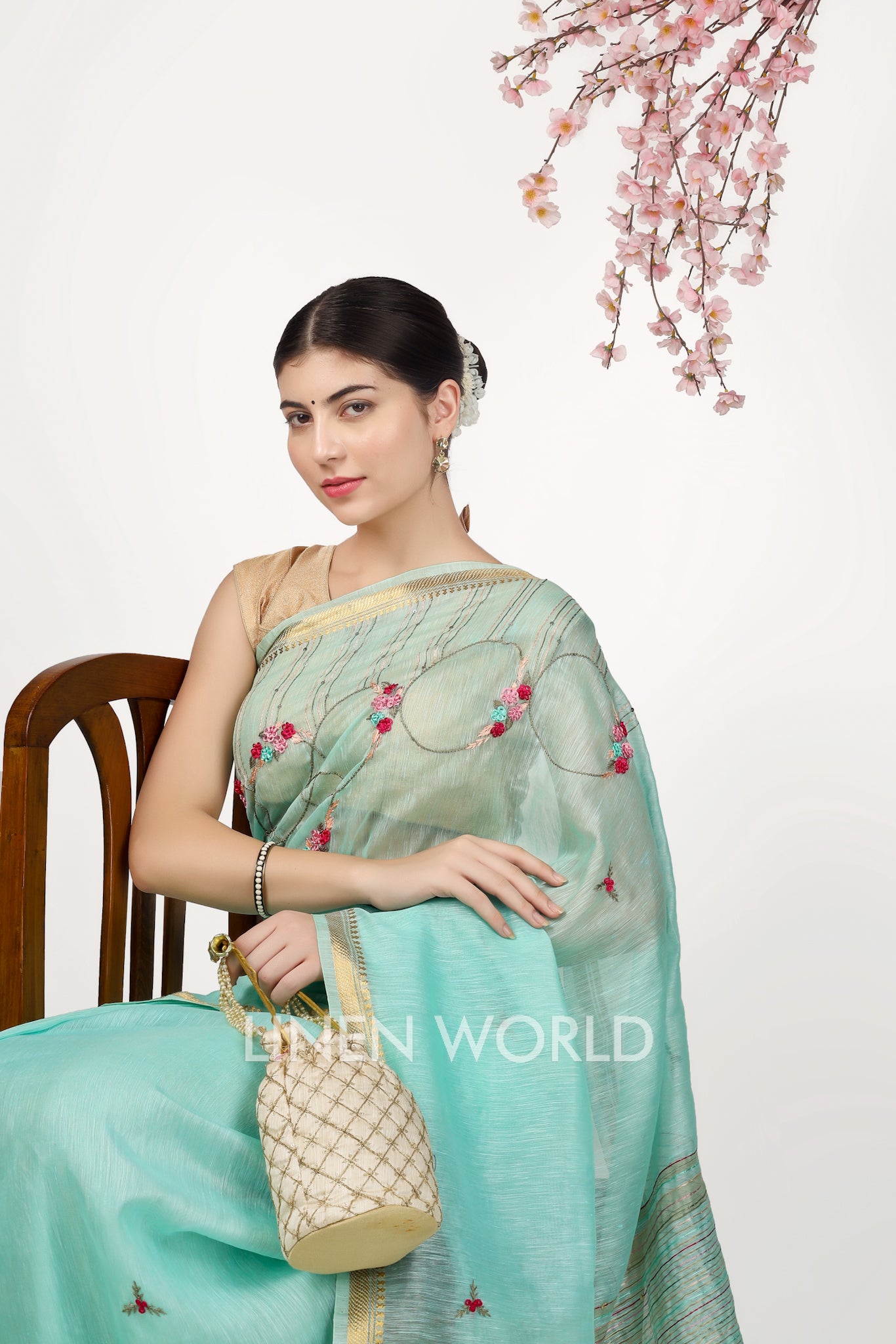 sara - french knot turquoise silk linen sari - linenworldonline.in