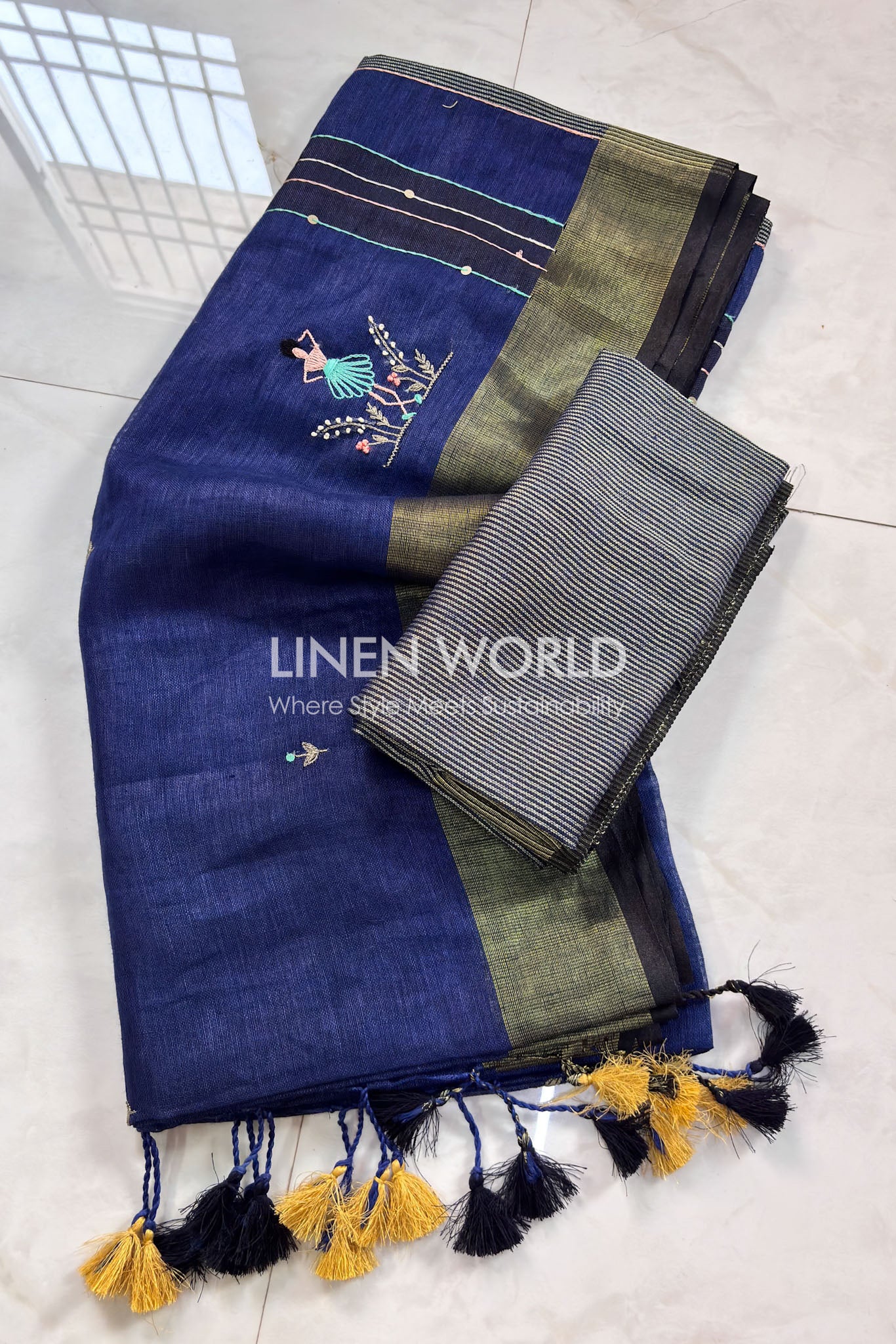 Dancing Blooms - Navy Pure Linen Saree
