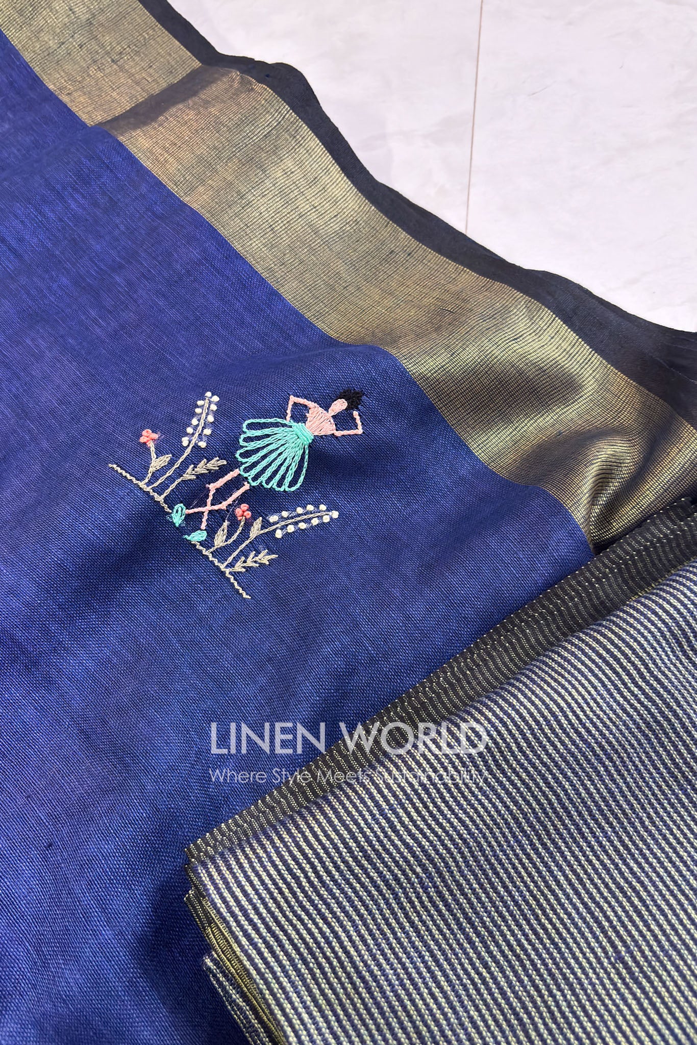 Dancing Blooms - Navy Pure Linen Saree