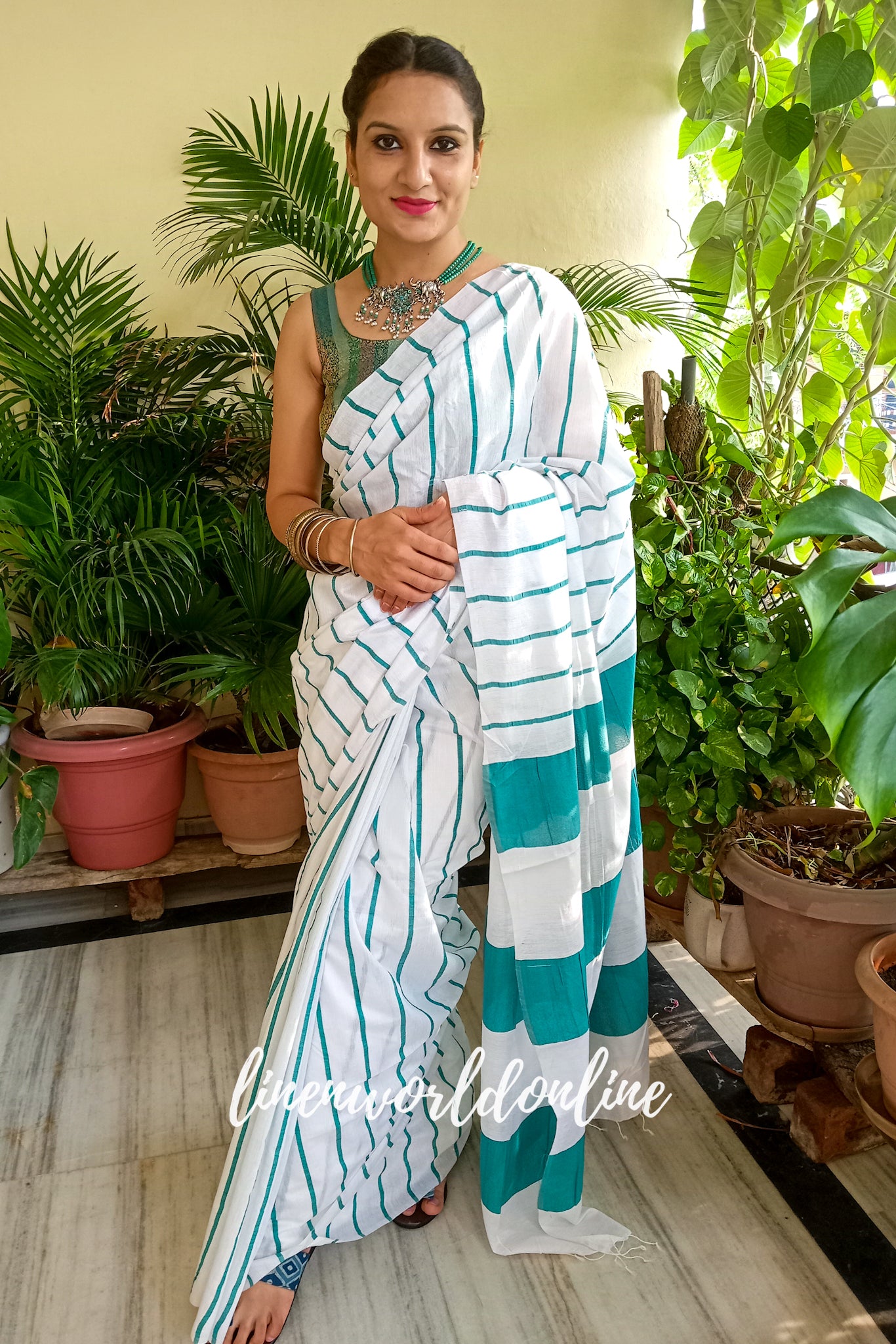 white cotton silk saree with rama green stripes - linenworldonline.in