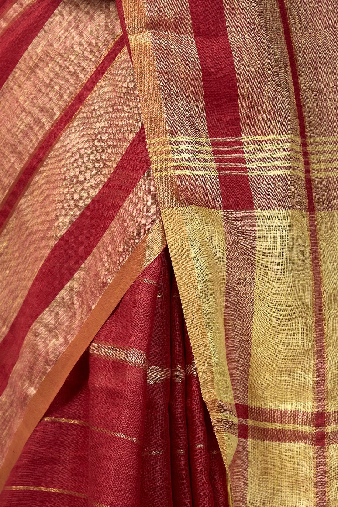 red handloom pure linen saree - linenworldonline.in