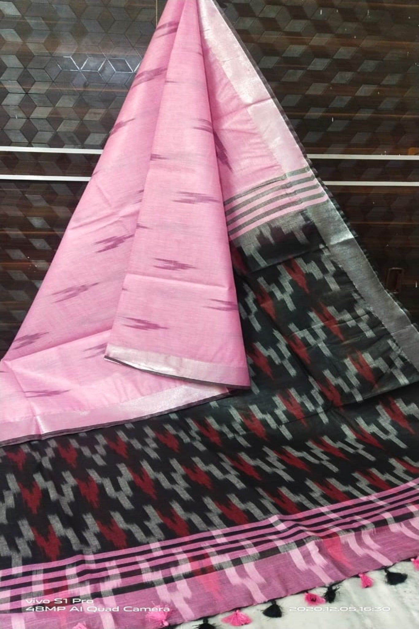 pink cotton ikat handwoven saree - linenworldonline.in